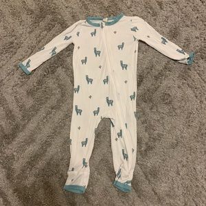 Kyte baby romper